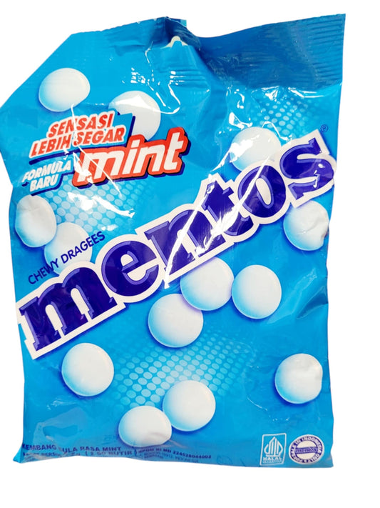 Mentos Mint Blue Peg Bag 135g  Halal (Indonesia)